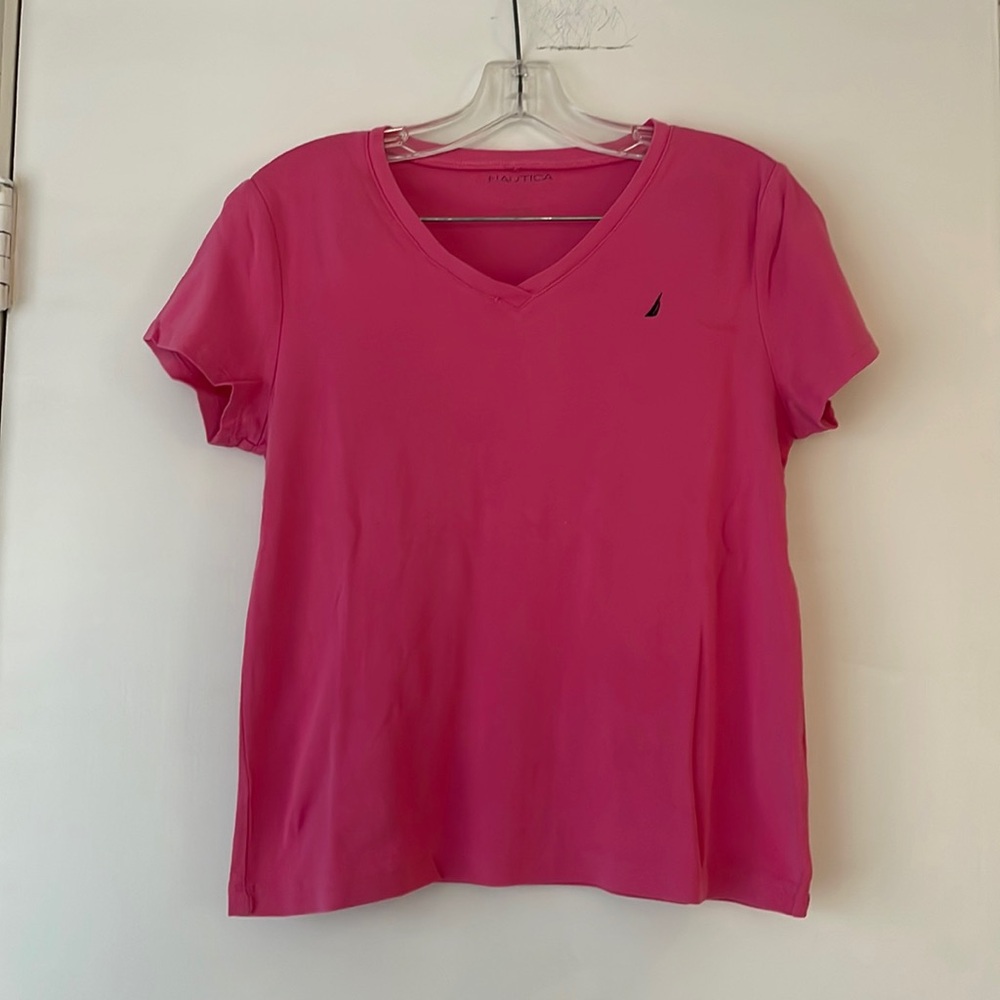 Pink tee shirt